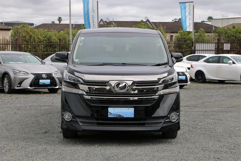 2016 Toyota Vellfire 8 Seater, photo 2