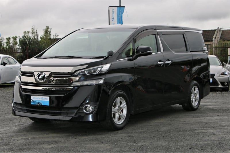 2017 Toyota Vellfire, photo 3