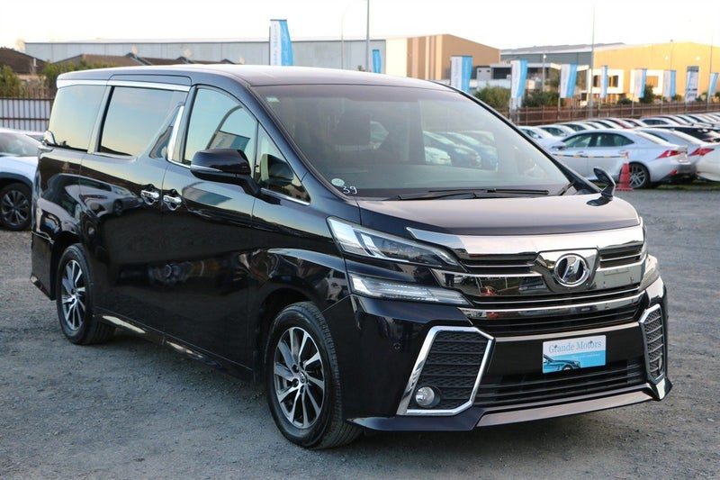 2016 Toyota Vellfire 8 Seater