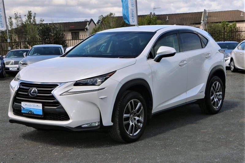 2016 Lexus NX 300h Hybrid, photo 3
