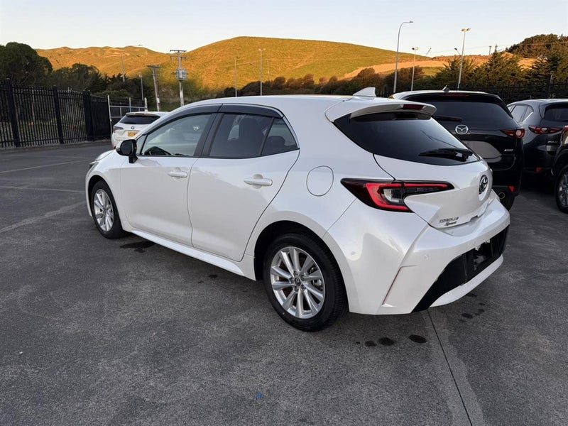 2023 Toyota Corolla Sport Hybrid G, photo 2