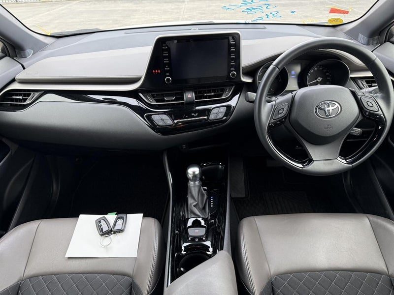2021 Toyota C-HR G, photo 3