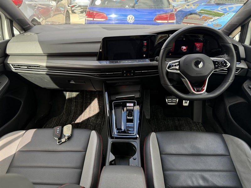 2022 Volkswagen Golf GTI DCC Leather, photo 3