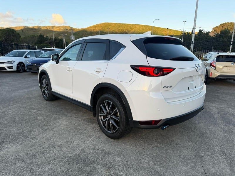 2017 Mazda CX-5 25S L Package, photo 2