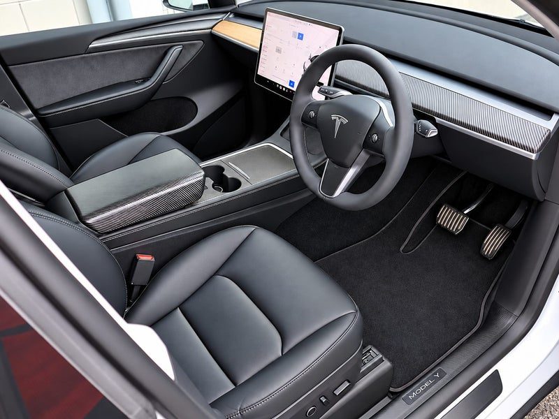 2023 Tesla Model Y Long Range AWD, photo 3
