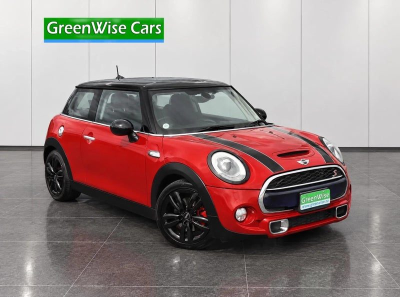 2015 MINI Cooper S l 2.0 Turbo l NZ Maps, photo 2