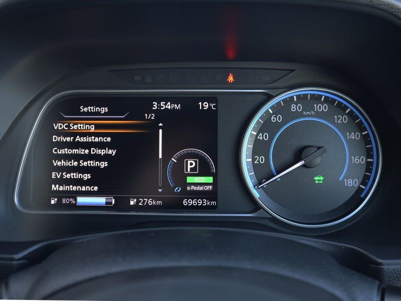 2018 Nissan Leaf X, photo 3