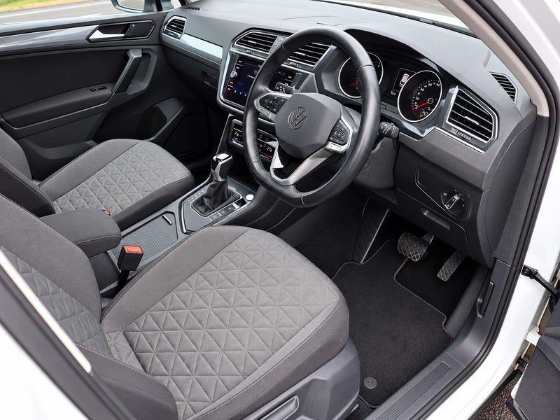 2021 Volkswagen Tiguan TSI Life, photo 2