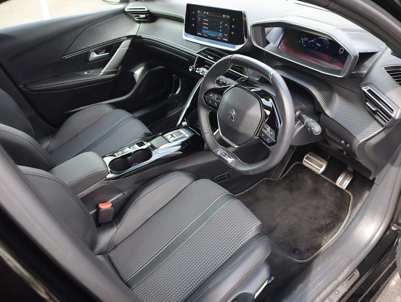 2023 Peugeot E-208 GT Spec l Grade 5, photo 3