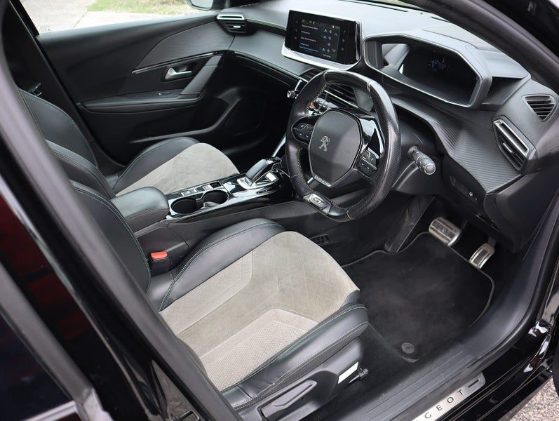 2021 Peugeot E-208 GT, photo 3