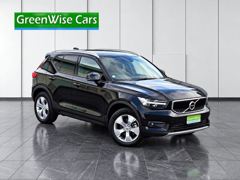 2021 Volvo XC40 Momentum, photo 2