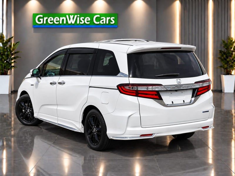 2016 Honda Odyssey Absolute, photo 2