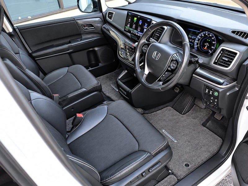 2016 Honda Odyssey Absolute, photo 3