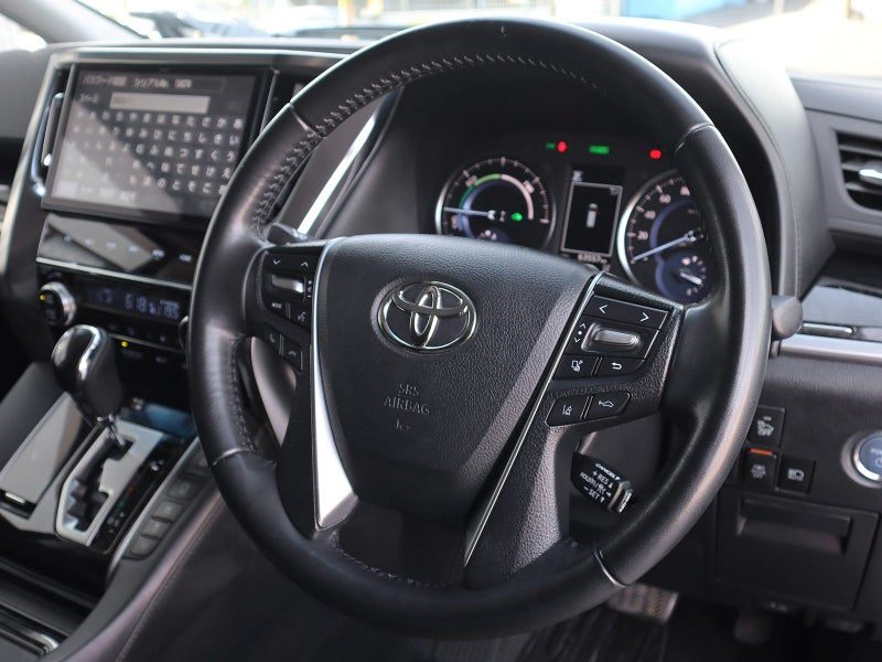 2019 Toyota Vellfire Z, photo 2