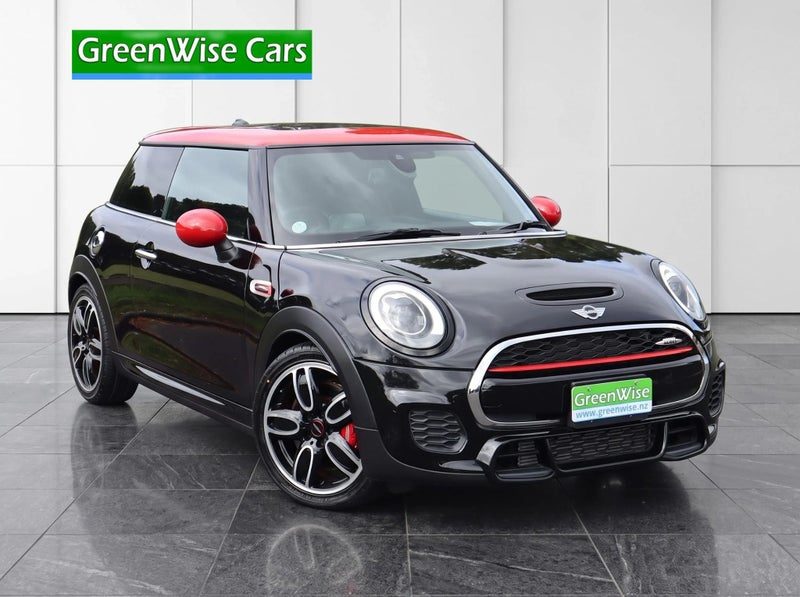 2018 MINI Cooper JCW, photo 2