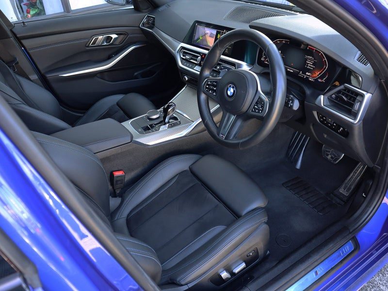 2021 BMW 320D M Sport, photo 2