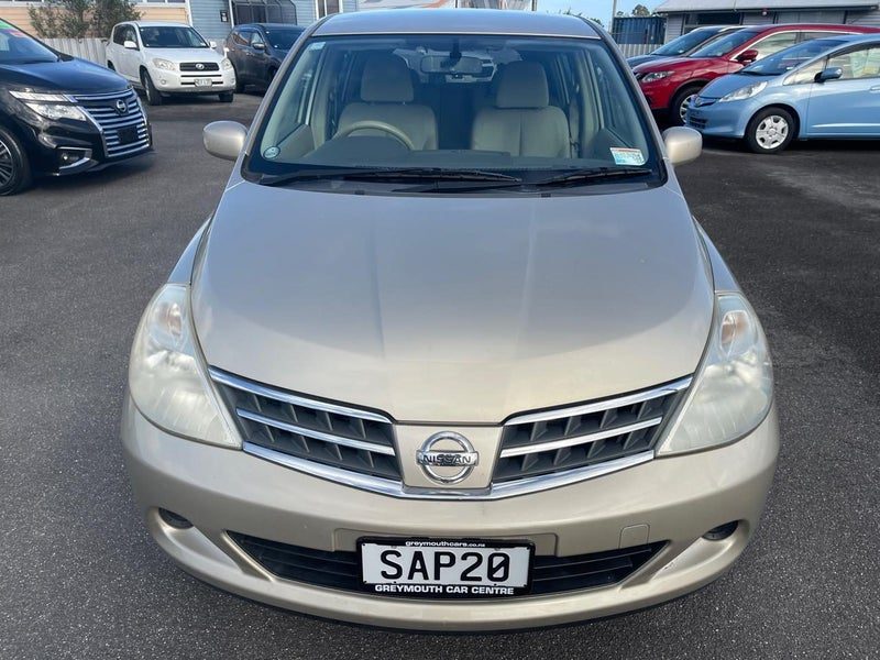 2008 Nissan Tiida, photo 2
