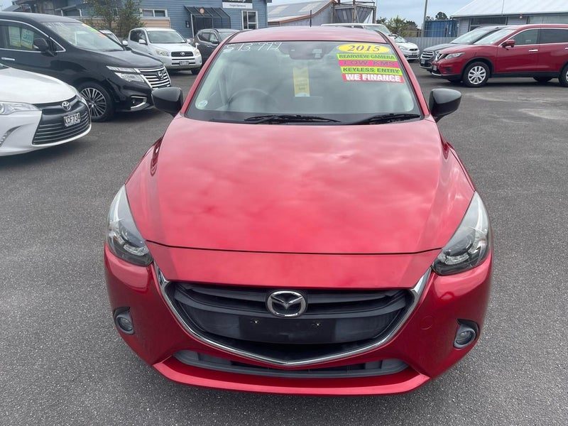 2015 Mazda Demio, photo 2