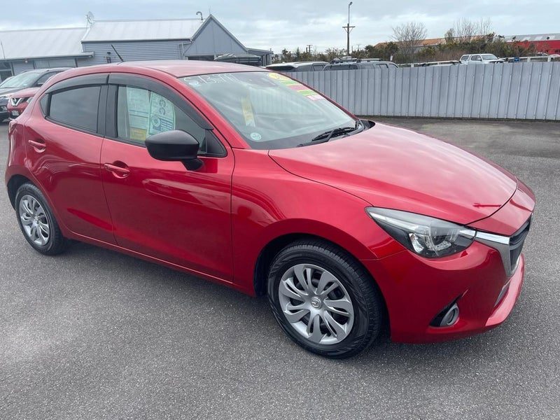 2015 Mazda Demio, photo 3
