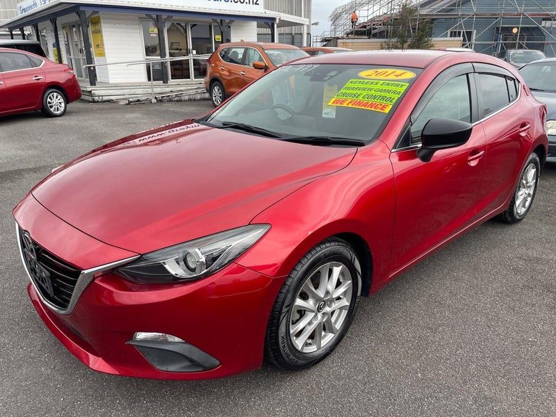 2014 Mazda Axela 15S