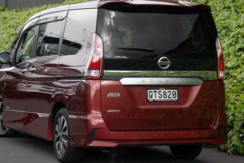 2019 Nissan Serena Highway Star, photo 3