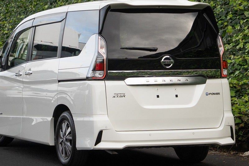 2019 Nissan Serena Highway Star, photo 3
