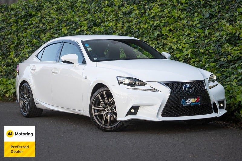 2013 Lexus IS 300h F Sport, main photo