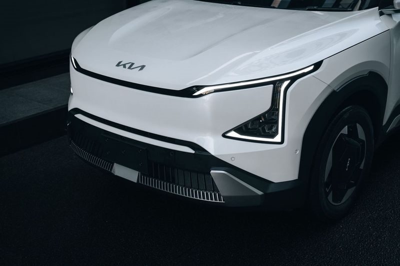 2026 Kia EV5 Light+ Long Range, photo 2