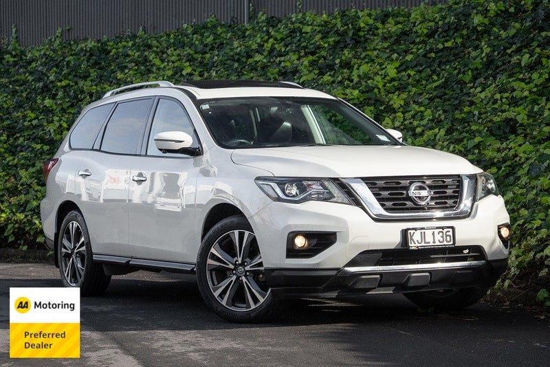 2017 Nissan Pathfinder Ti