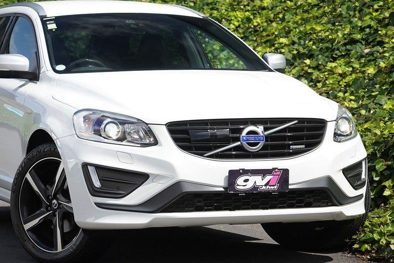 2015 Volvo XC60 R Design, photo 2