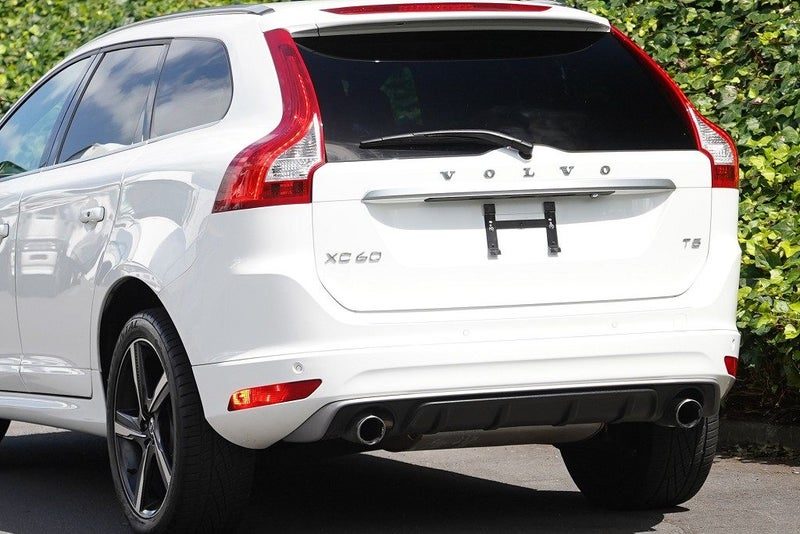 2015 Volvo XC60 R Design, photo 3