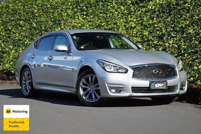 2015 Nissan Fuga Hybrid