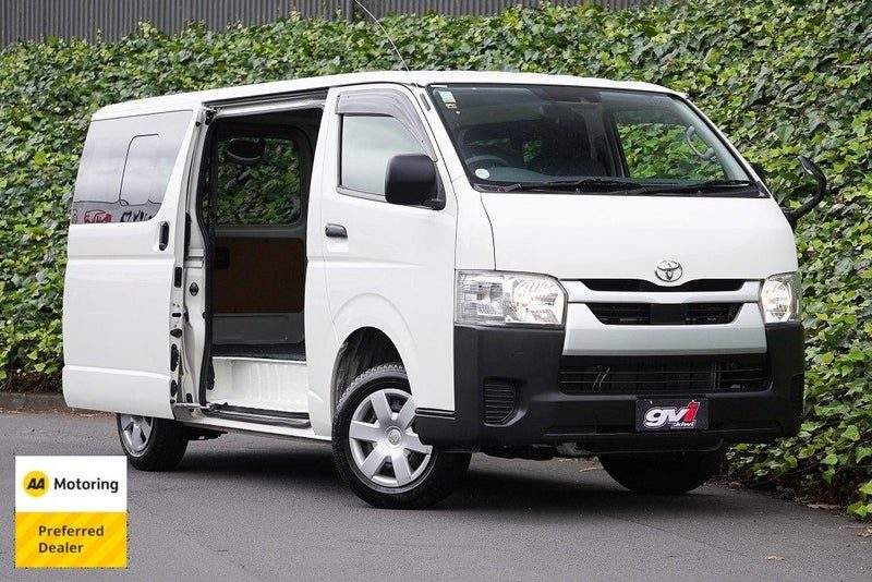 2021 Toyota Hiace ZL, main photo