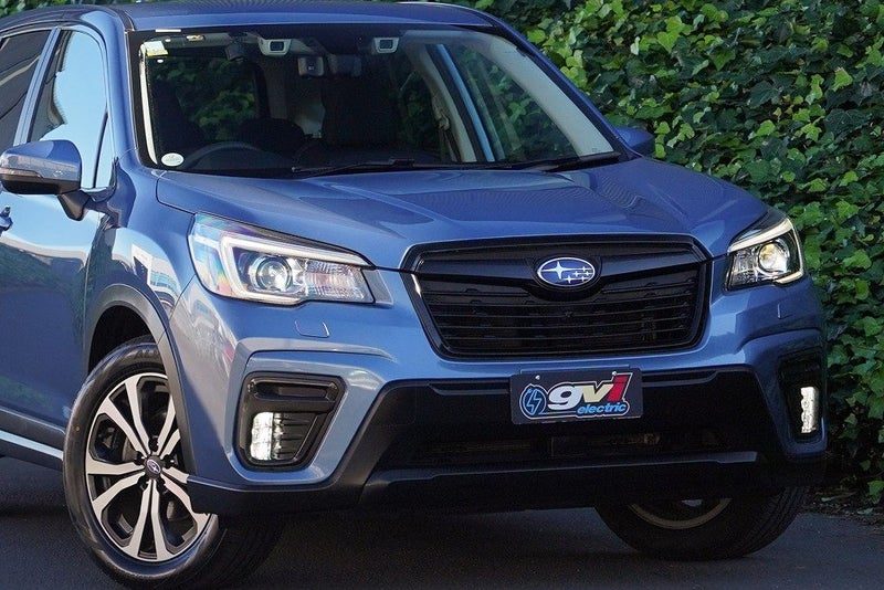 2018 Subaru Forester Premium, photo 2
