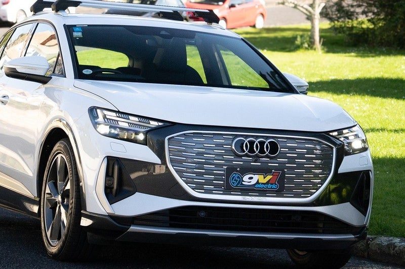 2023 Audi Q4 S Line, photo 2