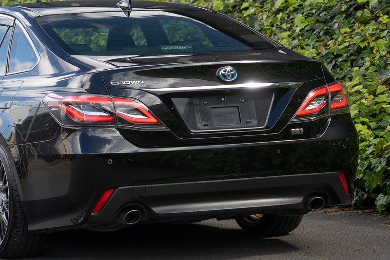 2018 Toyota Crown Hybrid, photo 3