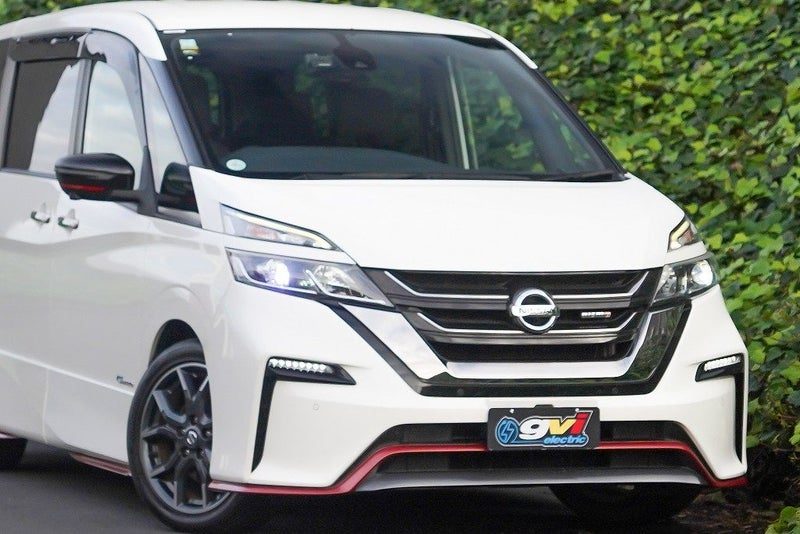 2018 Nissan Serena Nismo, photo 2
