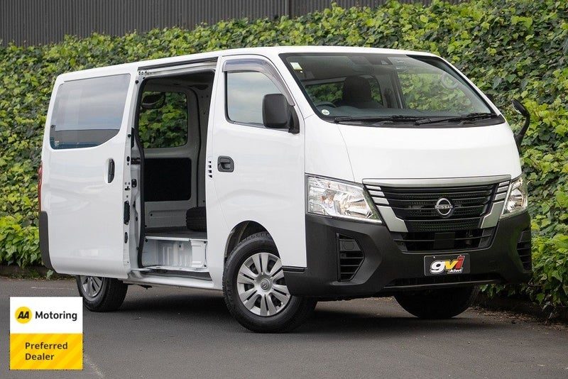 2022 Nissan NV350 Caravan