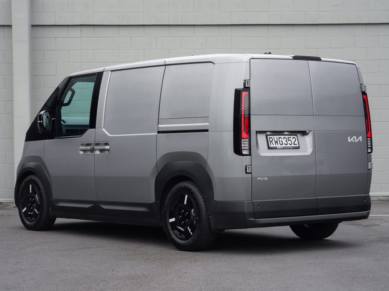 2026 Kia PV5 Cargo 71kWh EV 6Dr Van, photo 2