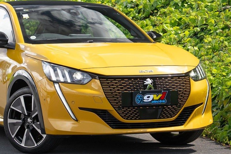 2022 Peugeot E-208 GT, photo 2