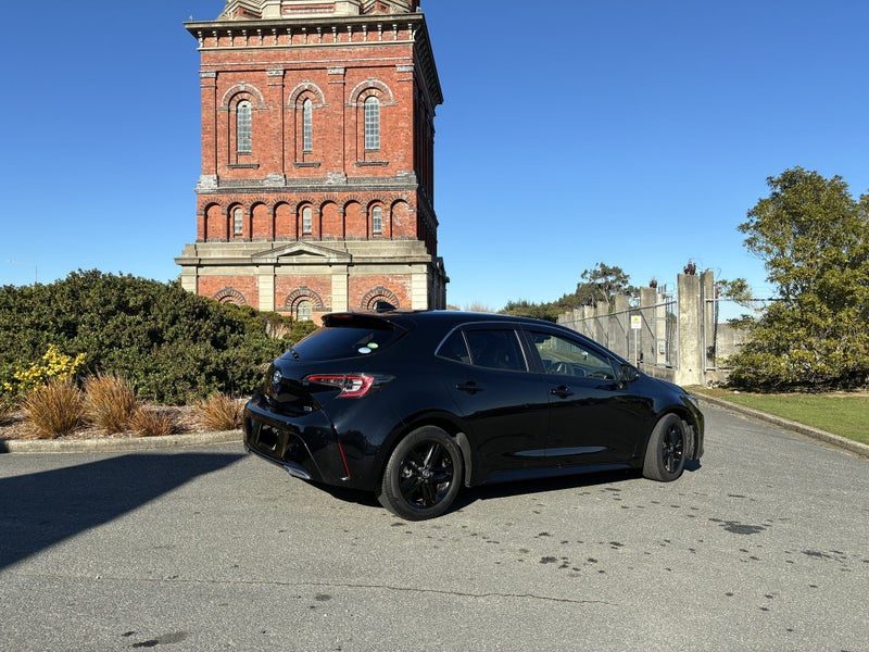 2021 Toyota Corolla Sport Hybrid G Spec, photo 3