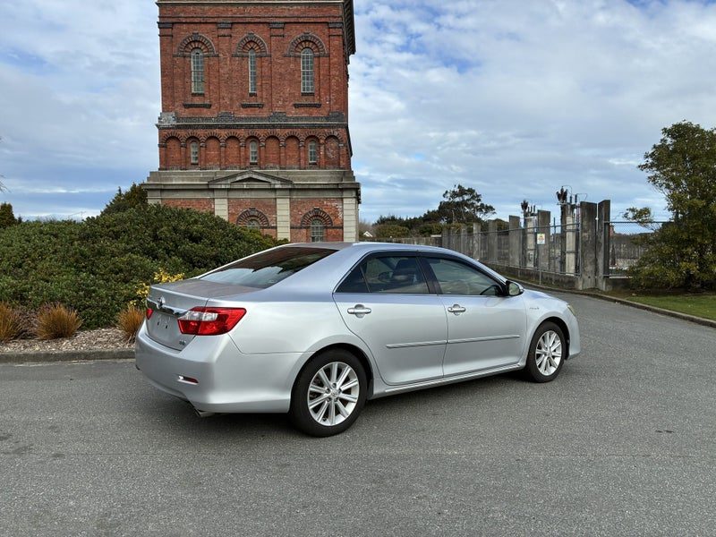 2013 Toyota Camry GL Hybrid, photo 3