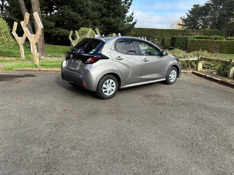 2020 Toyota Yaris Hybrid, photo 3