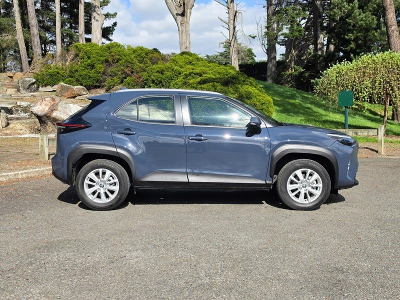 2026 Toyota Yaris Cross GX Hybrid, photo 2