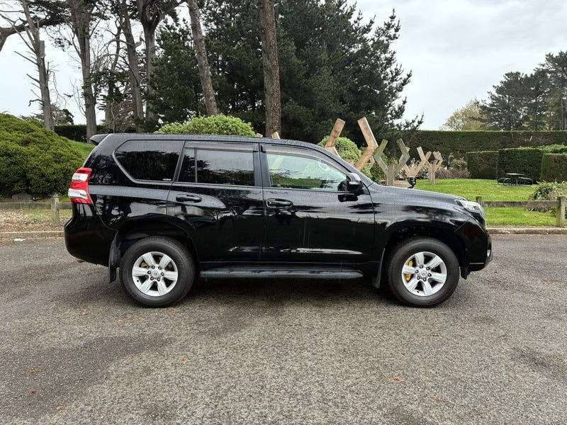 2015 Toyota Land Cruiser Prado TX 4WD, photo 2