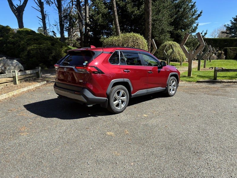 2019 Toyota RAV4 Hybrid G, photo 3