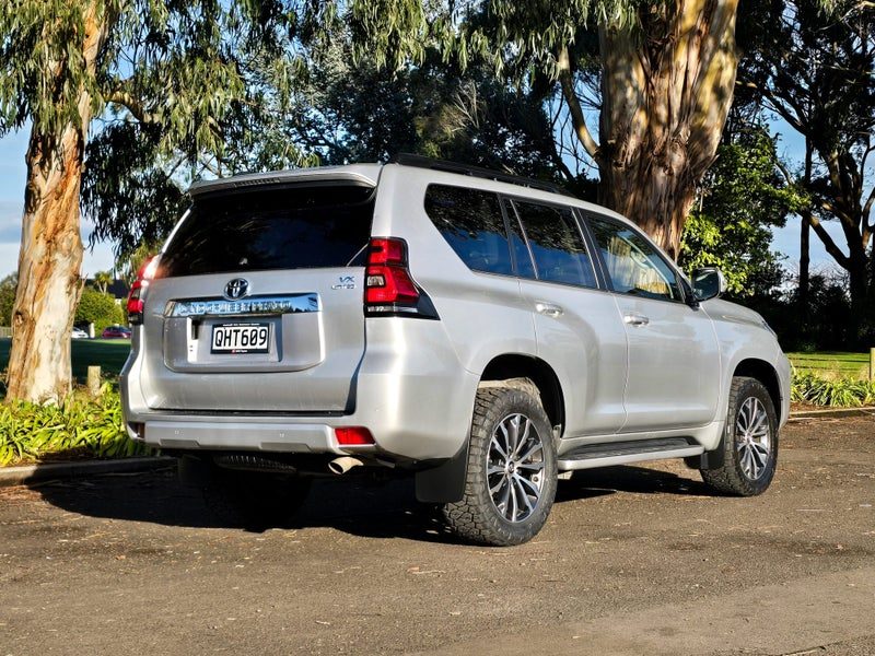 2023 Toyota Land Cruiser Prado VX Limited 4WD, photo 3