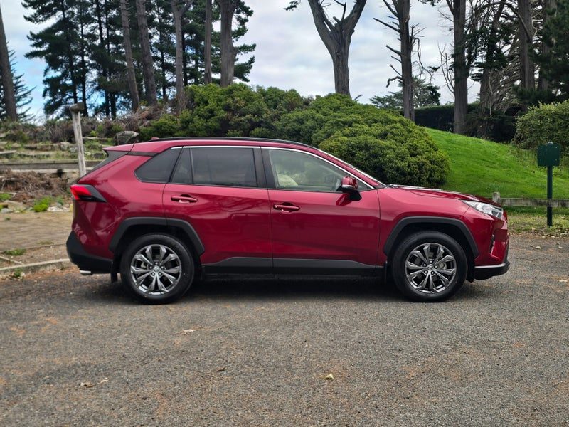 2023 Toyota RAV4 GXL AWD, photo 2
