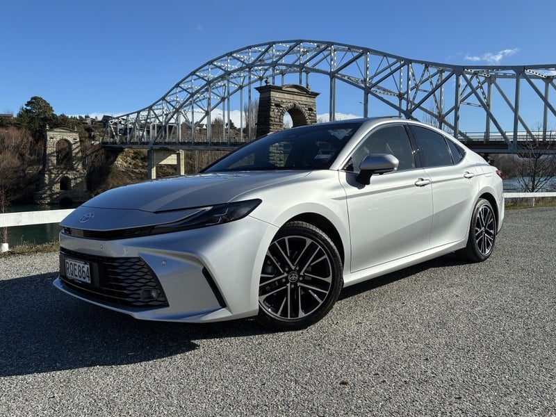 2026 Toyota Camry ZR, photo 3