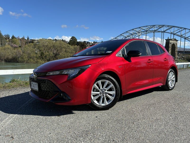 2026 Toyota Corolla SX 1.8 Auto hybrid, photo 3